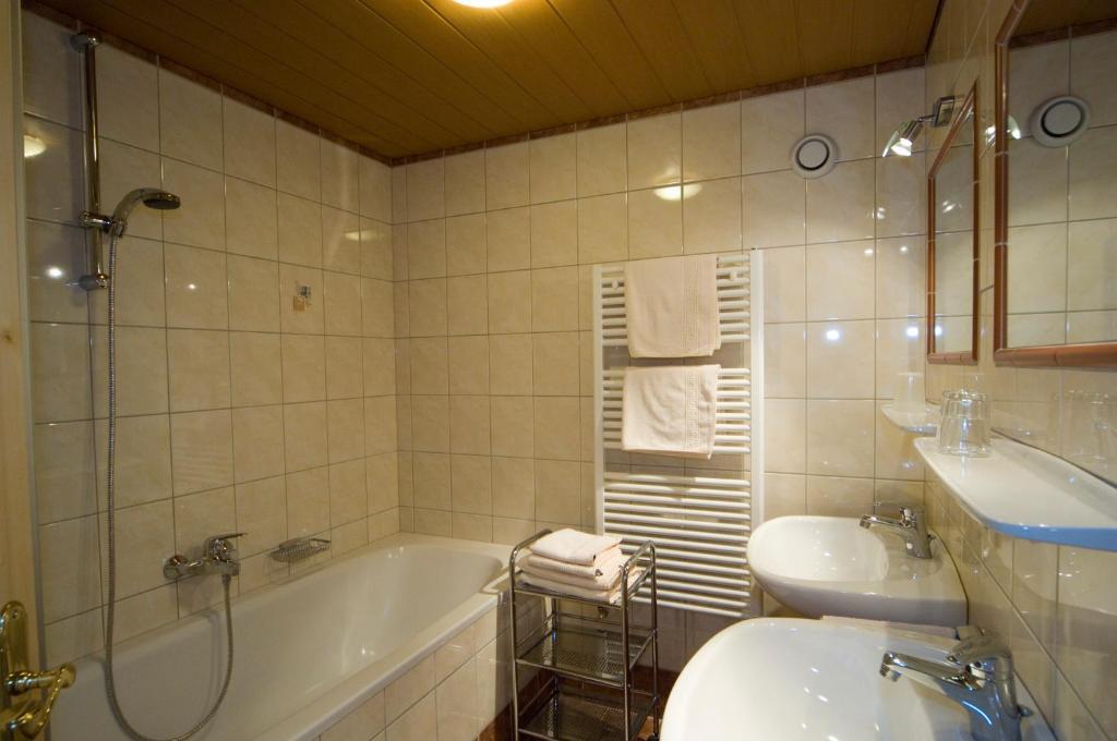 Ferienanlage Reithof Filzmoos Pokoj fotografie